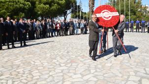 FOÇA’DA MUHTARLAR GÜNÜ İÇİN TÖREN DÜZENLENDİ