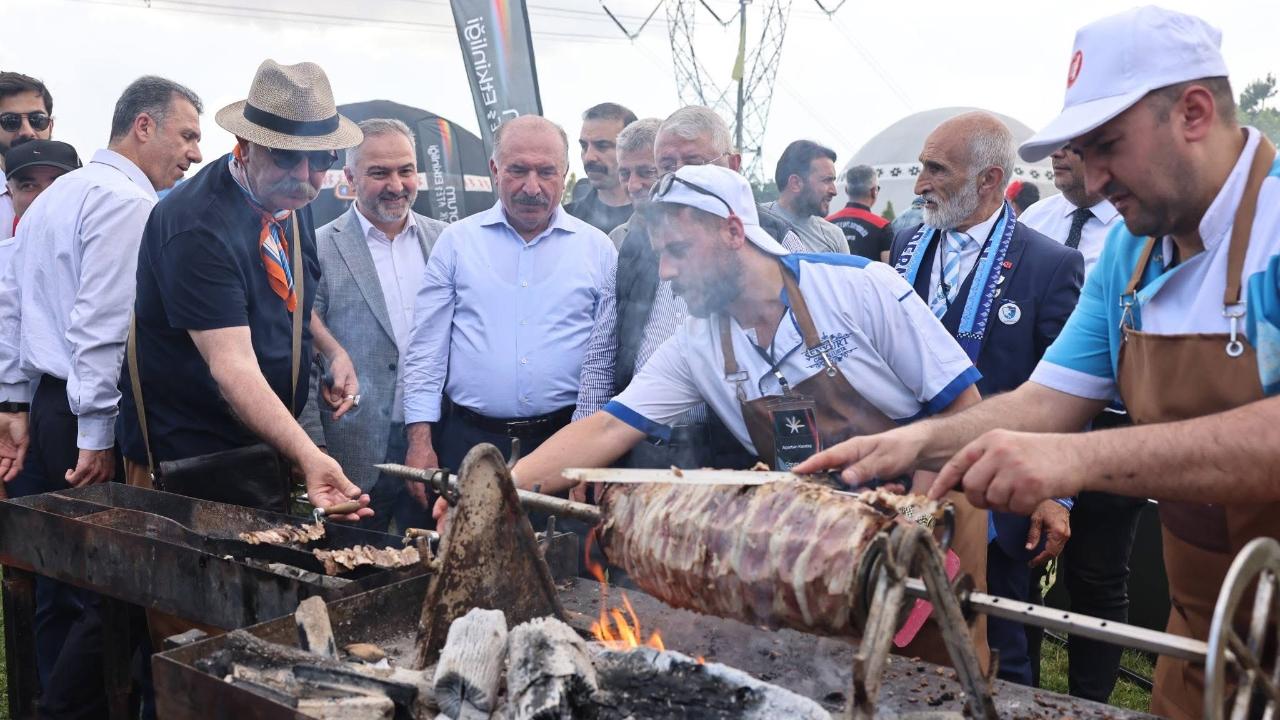 Çorum’da Açık Ateş Gastronomi Etkinlikleri Büyük Coşkuyla gerçekleştirildi