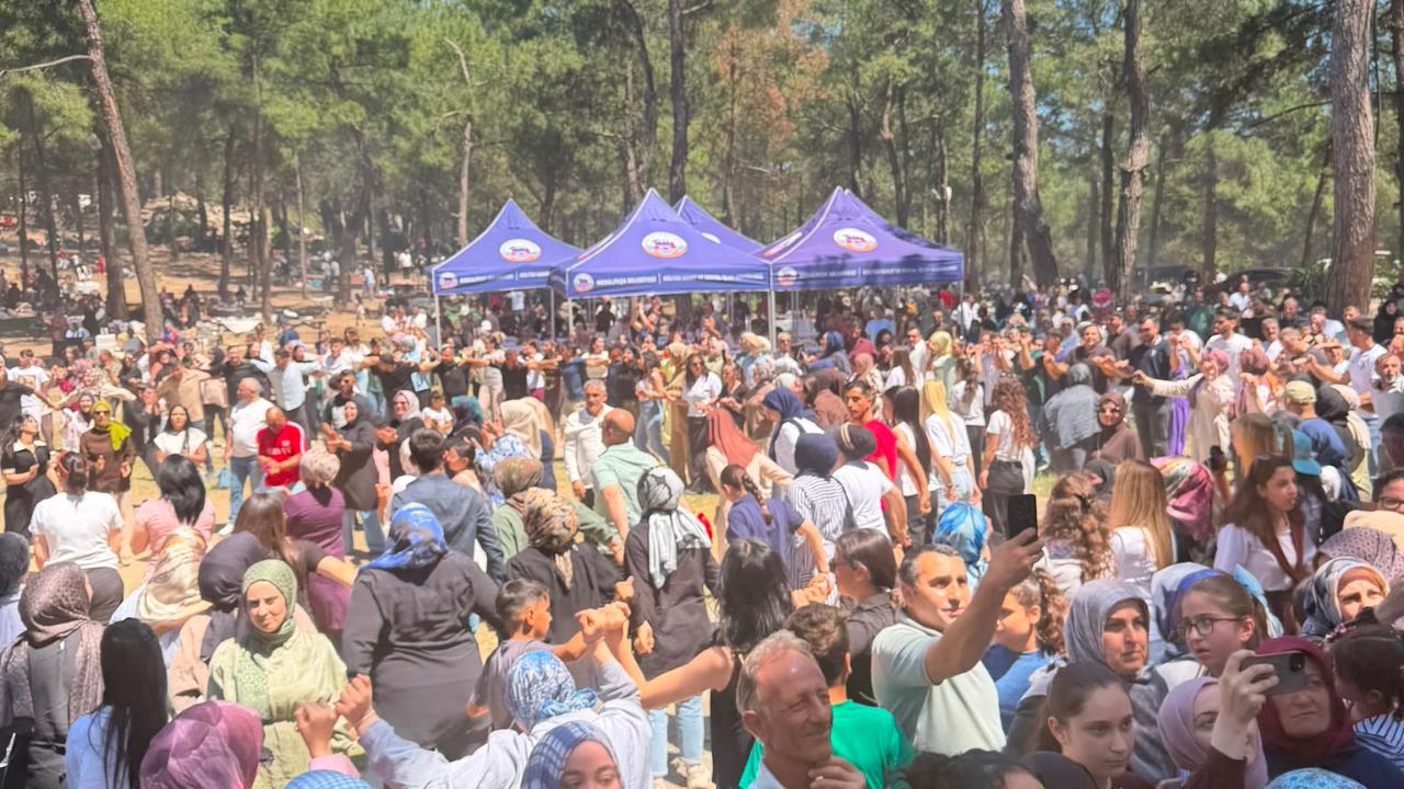 Dadaşlar Kemalpaşa’da Buluştu: 9. Geleneksel Piknik Şöleni Coşkuyla Gerçekleştirildi