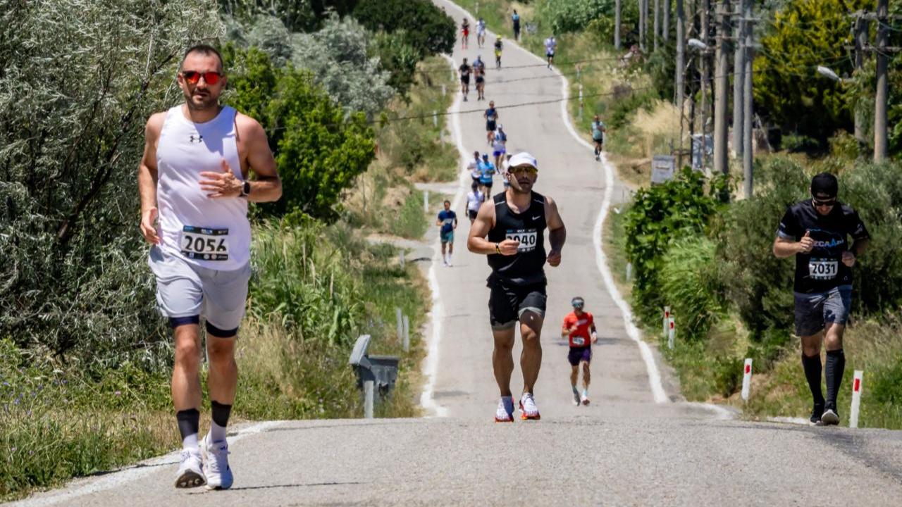 Uluslararası Bozcaada Yarı Maratonu 1300 Sporcunun Katılımıyla Gerçekleşti