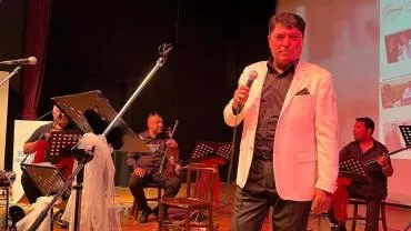 Mahmut Arı, Erzurum Kültürünü Türkülerle Gelecek Nesillere Taşıyor